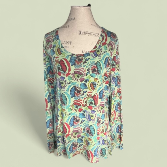 Colorful Green and Red Long Sleeve Relaxed Blouse - Picture 1 of 4